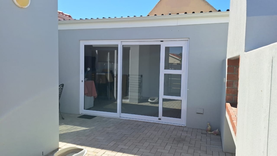 3 Bedroom Property for Sale in Port Owen Western Cape